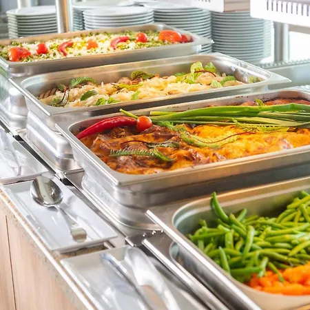 Olymp Iv 度假村 *